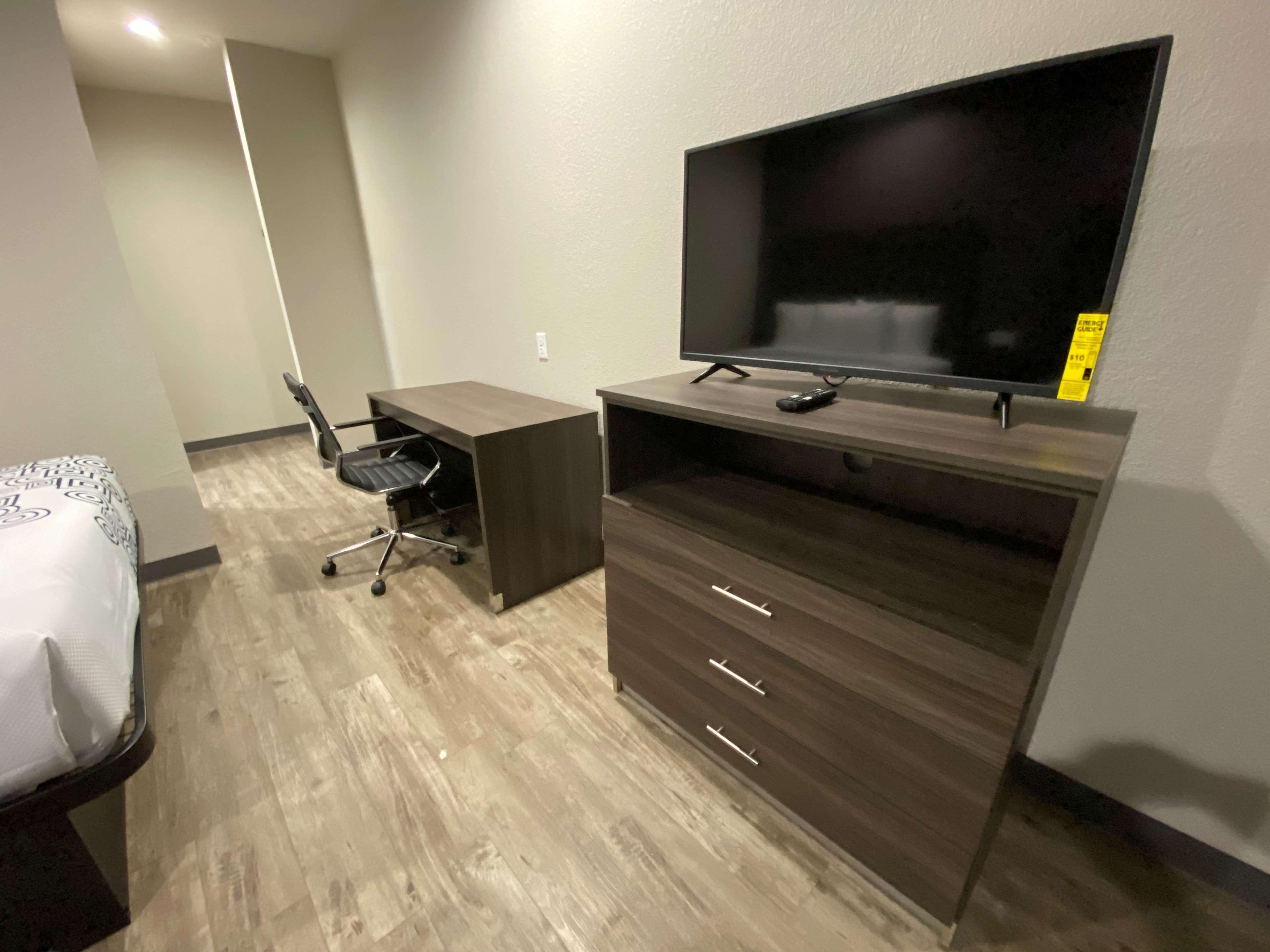 Surestay Plus Hotel By Best Western Ada Exterior photo