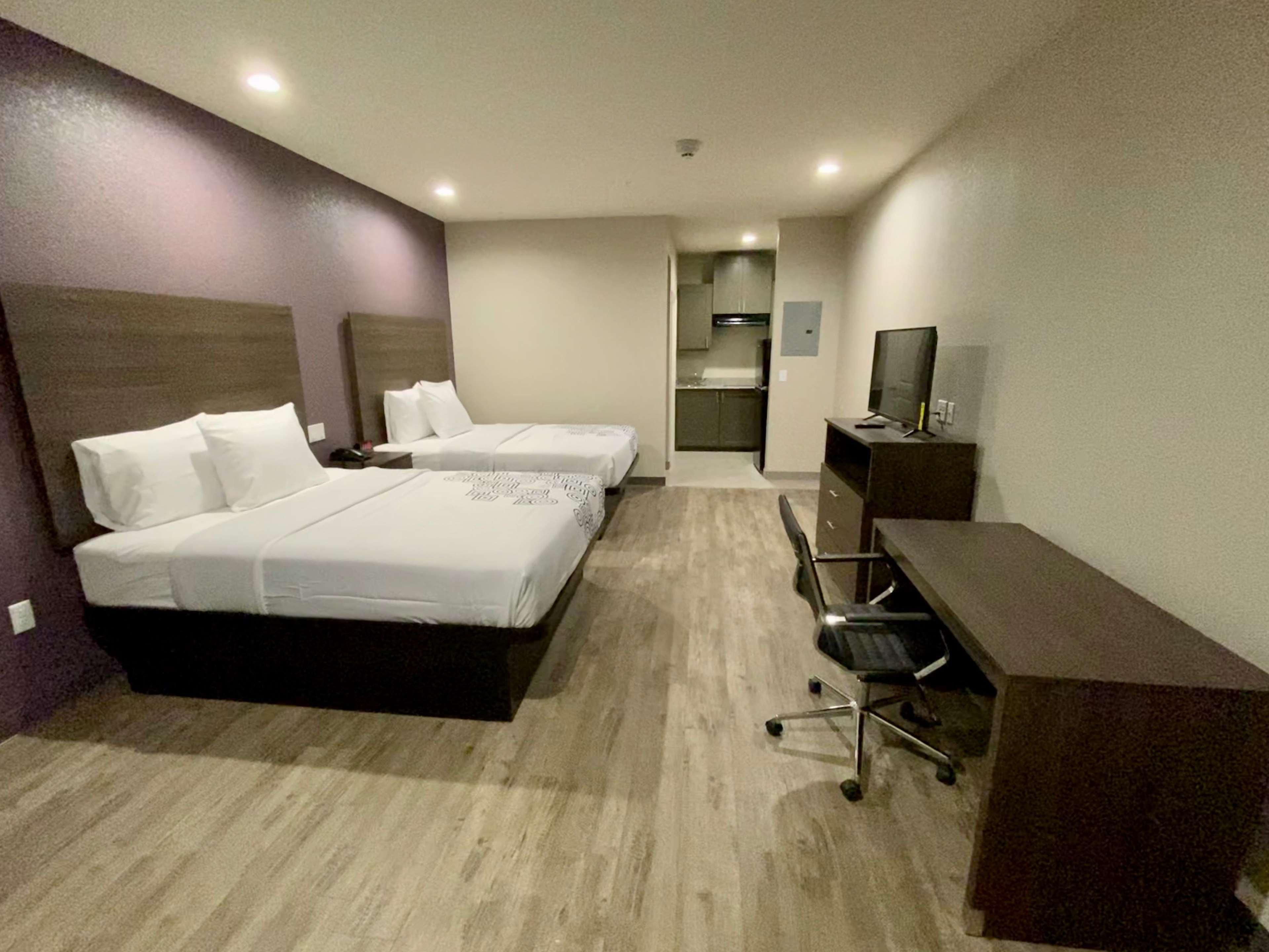 Surestay Plus Hotel By Best Western Ada Exterior photo